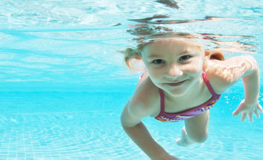 Cursos intensivos de natación de verán Carballo 2023