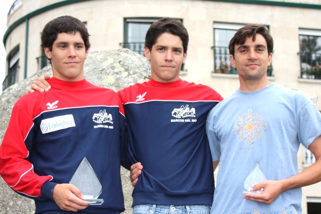 Los hermanos Del Río repiten pódium entre Udra y Pescadoira