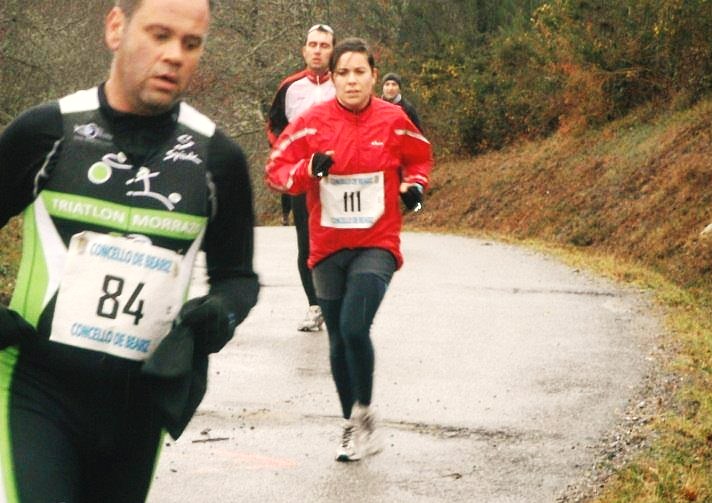 Verónica Montes impone su ley en el Duatlón Cross de Beariz