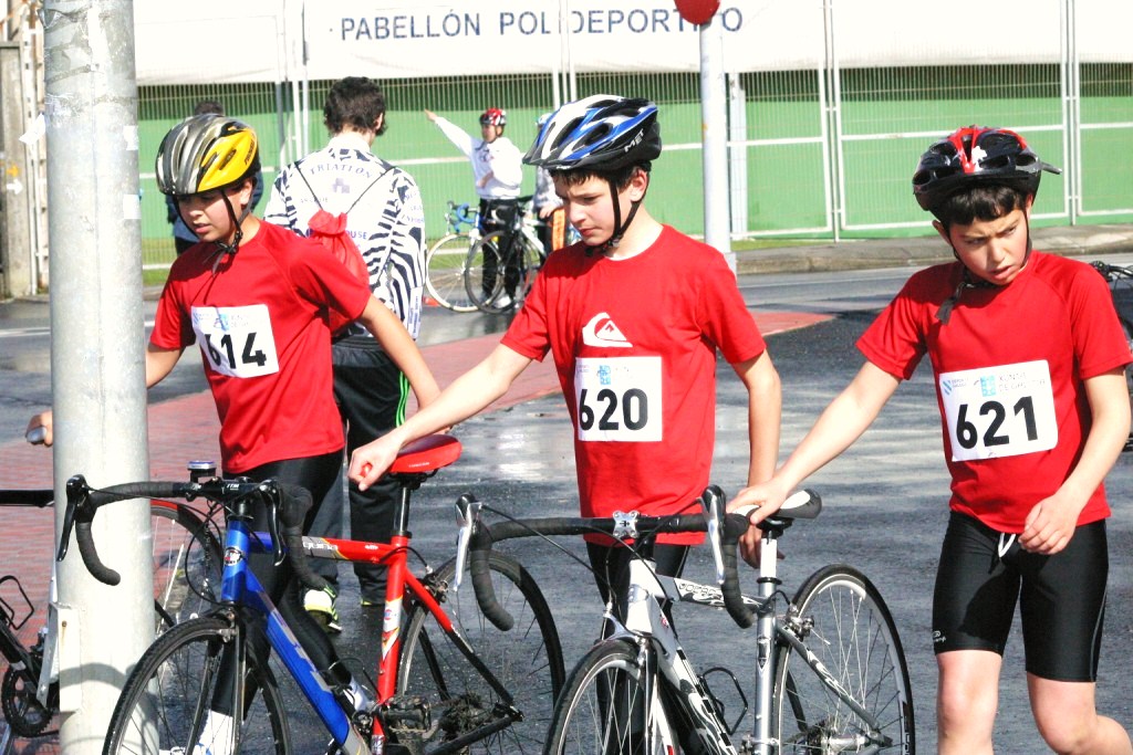 Las Escuelas de Base movilizan mañana más de 100 deportistas