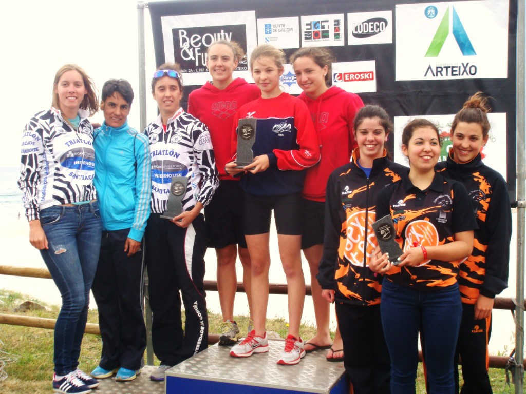 La AD.Fogar logra 5 victorias en el III Triatlón de Arteixo