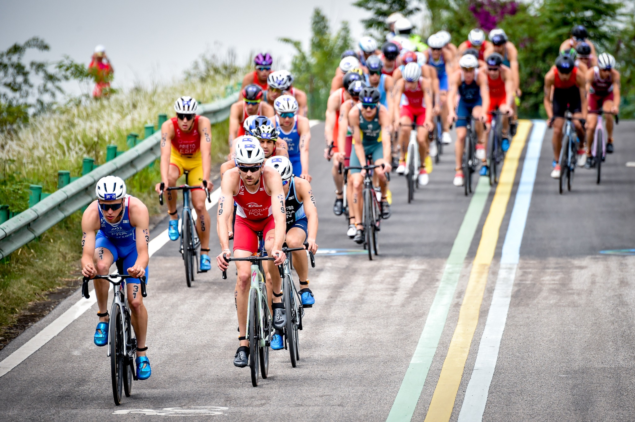 Andrés Prieto compite mañá na Europe Triathlon Cup de Ceuta