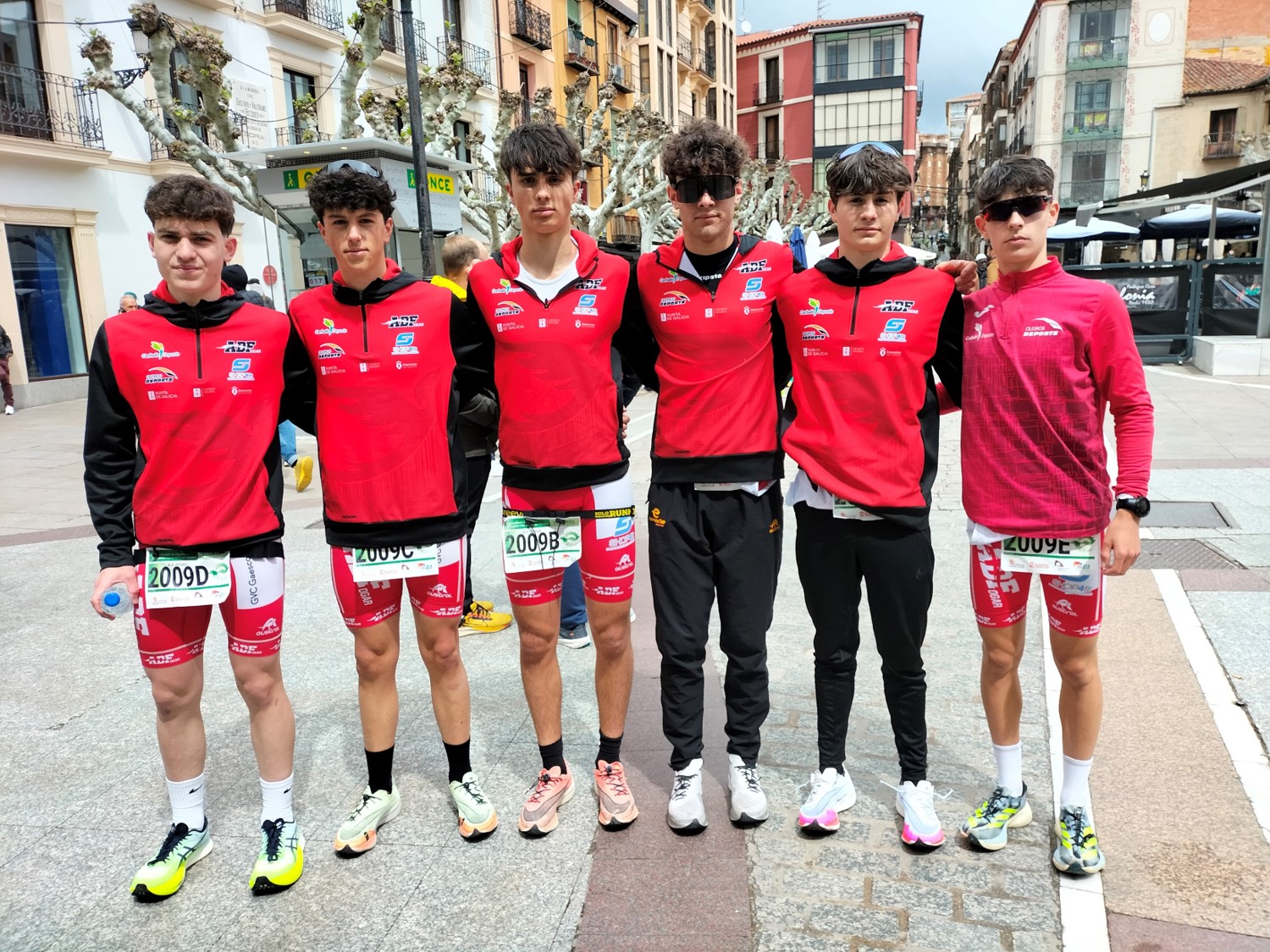 Os nosos triatletas acadan cinco podios en Soria e Outes
