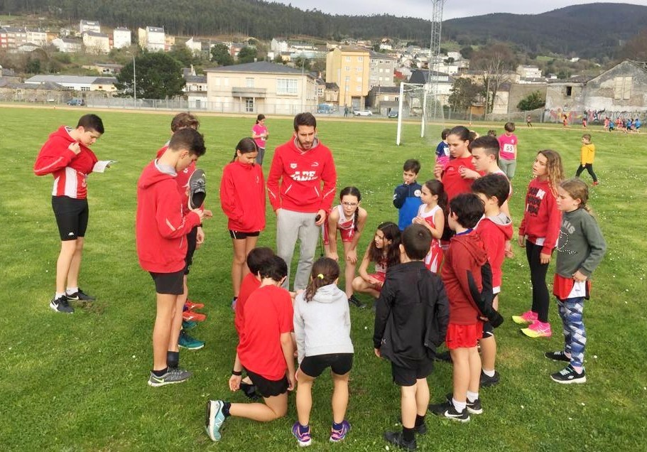 Catro medallas e oito clasificados no Nada e Corre de Viveiro