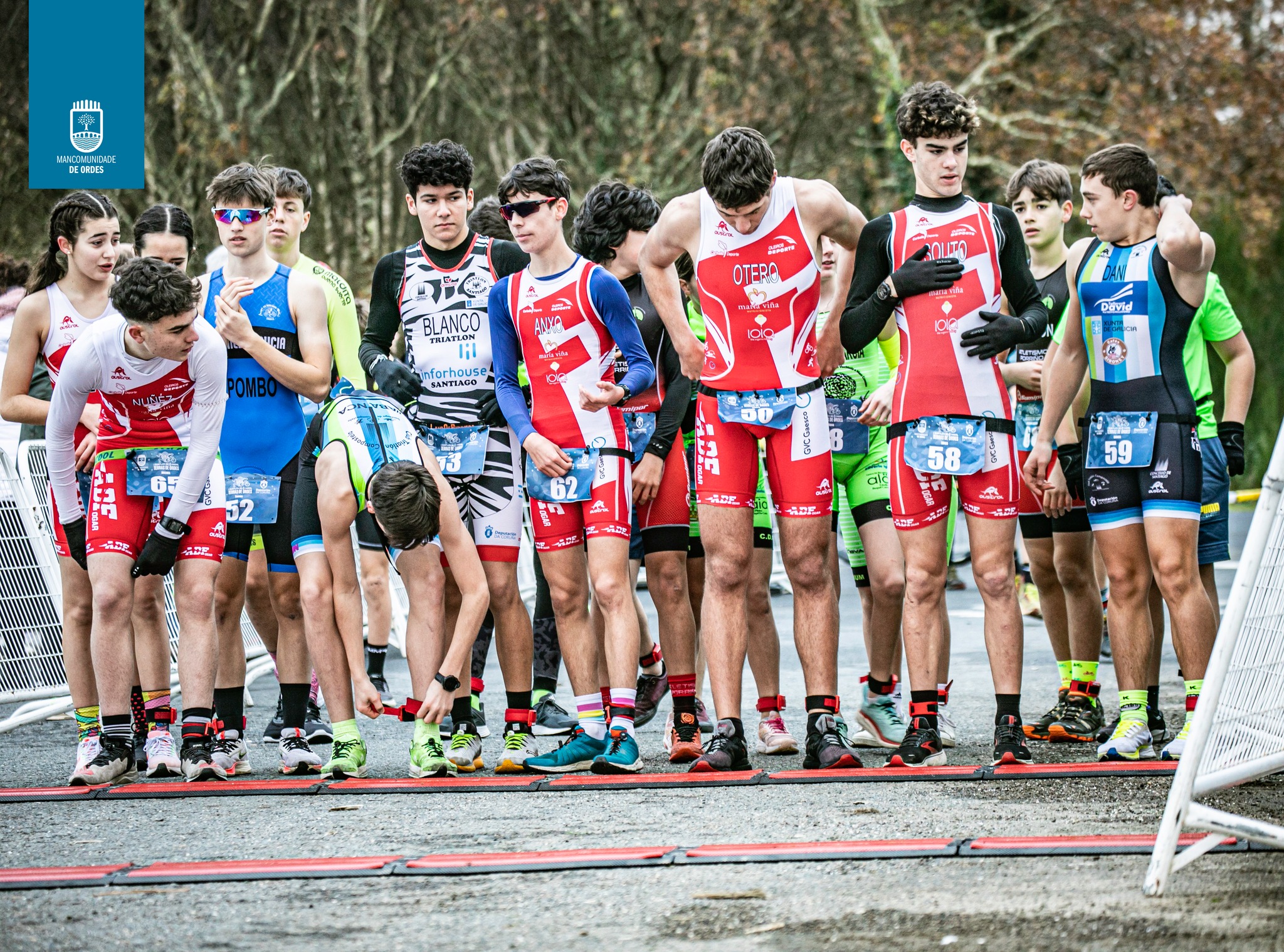 10 medallas para @s nos@s triatletas na pasada fin de semana