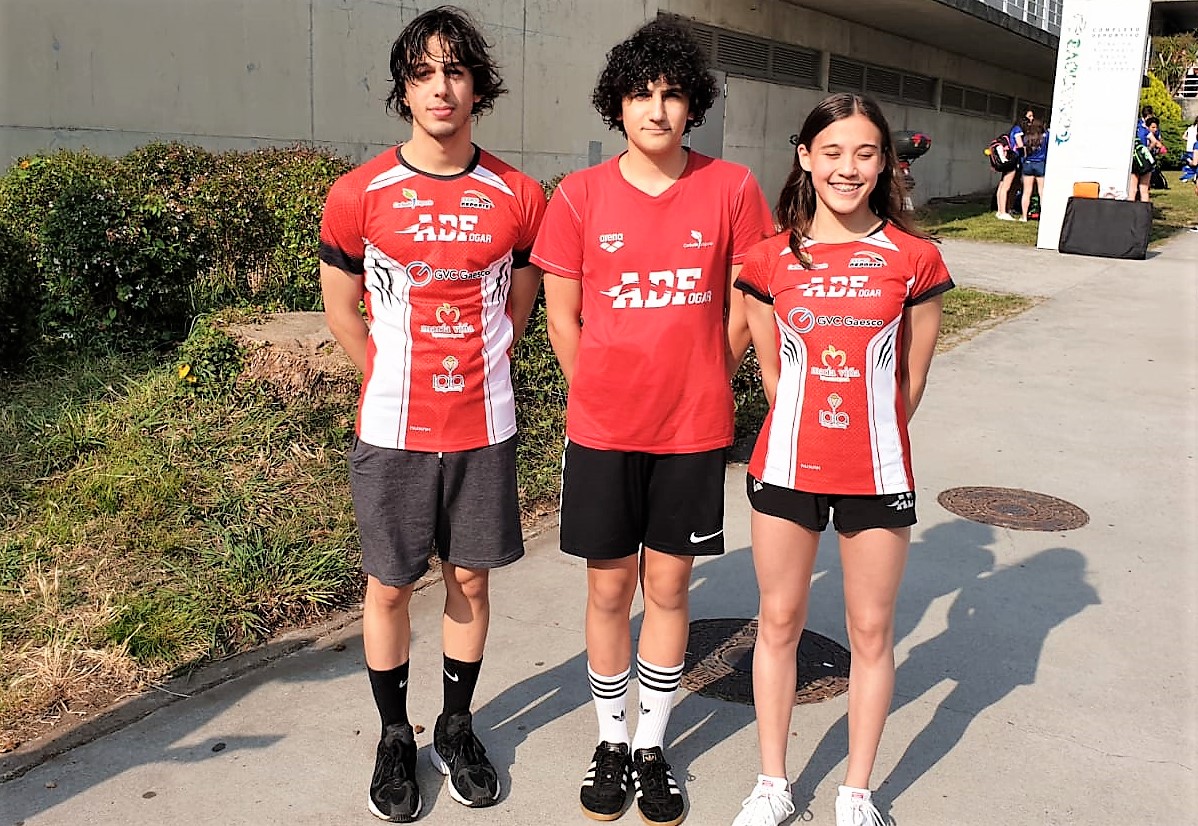 Nana, Miki e Nano pechan a tempada nos nacionais de verán