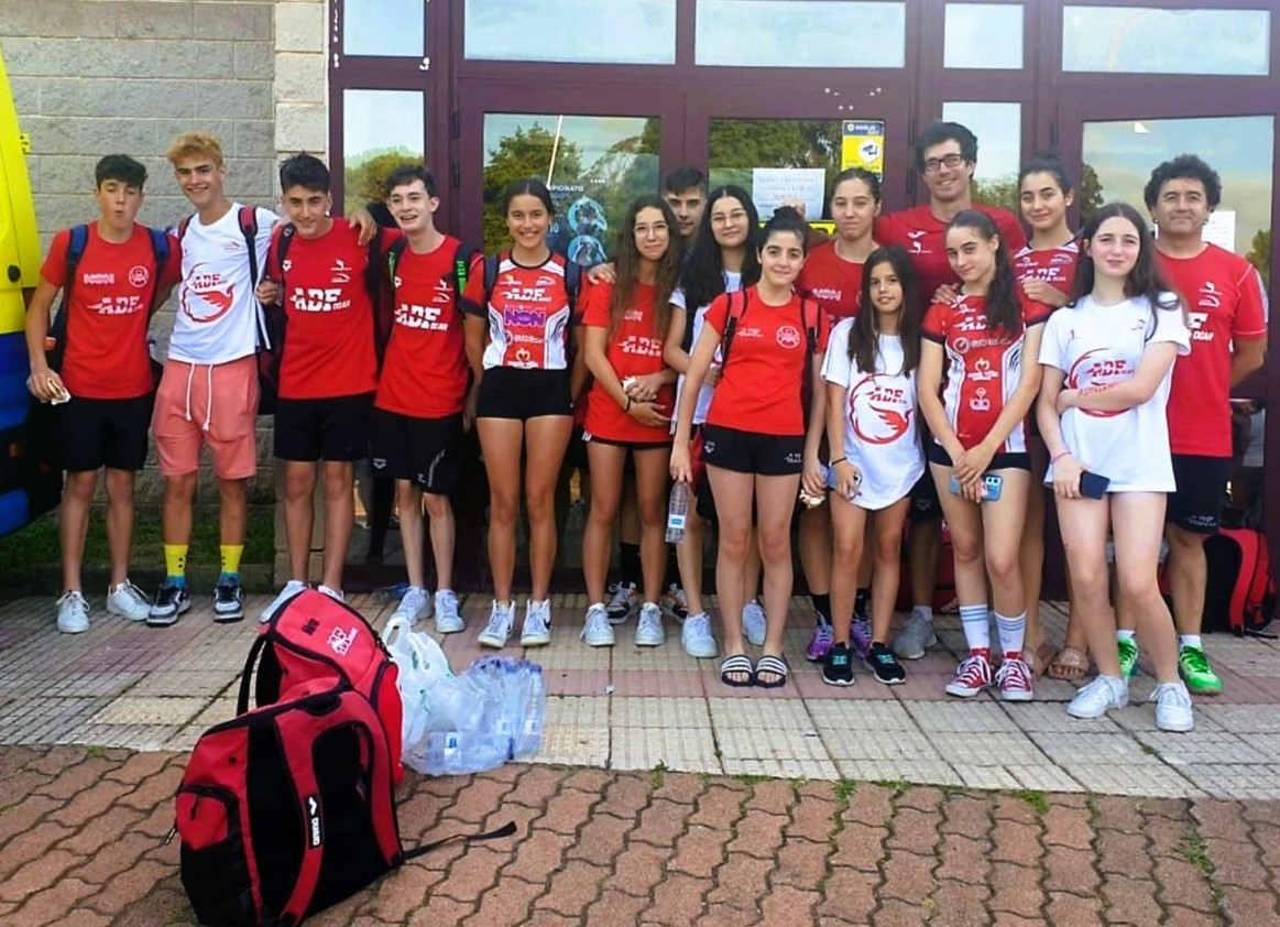 @s Infantís acadan 6 medallas no Galego de Natación de Verán