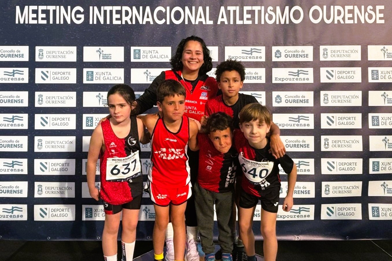 Os-as nos@s atletas seguen a sumar bos resultados en Pista Curta