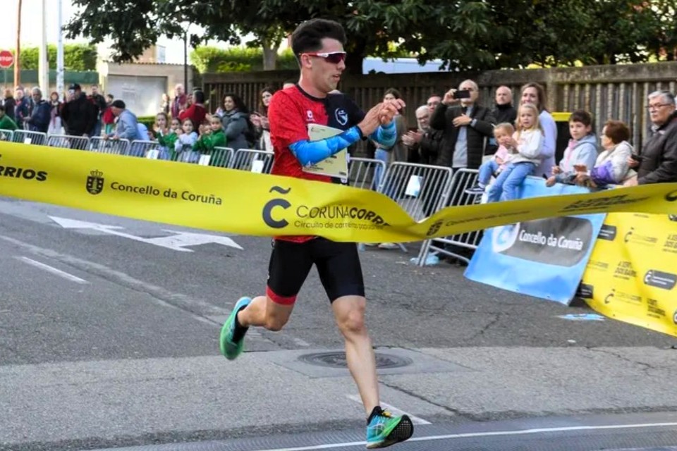Nuno Moure novo campión galego sub 20 de medio maratón